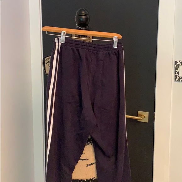 RARE brandy Melville sweatpants - Picture 5 of 5